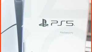 آنباکسینگ کنسول PS5 SLIM